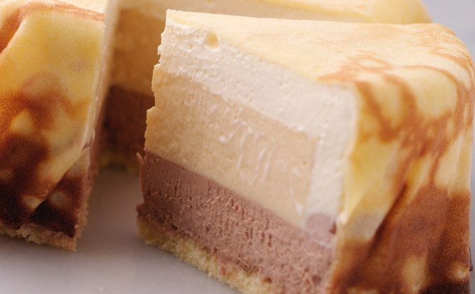 菓子工房フラノデリス【「冷凍」ドゥーブルフロマージュ＆ふらの牛乳プリンババロア】(お菓子 スイーツ デザート お祝い おやつ 贈り物 ギフト 甘い 手作り 北海道 送料無料 道産 富良野 ふらの