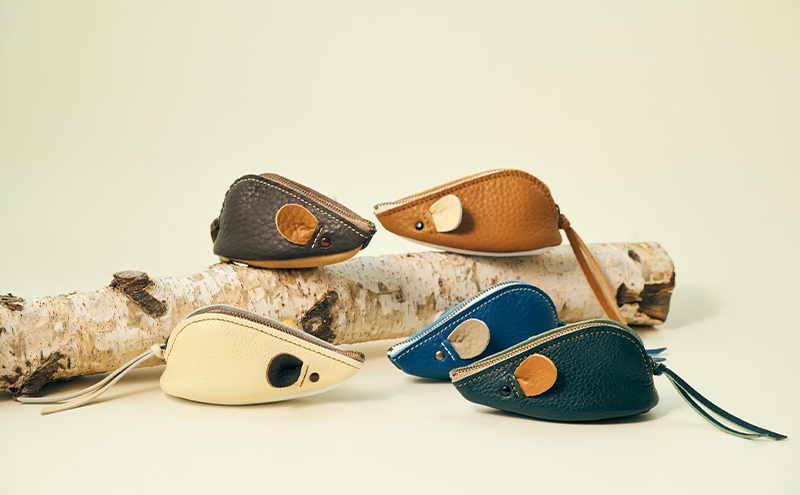 ねずみのポーチ bread［amina+］【 本革 革小物 レザー ハンドメイド シンプル 牛革 手作り ポーチ 小物入れ 小銭入れ 北海道 十勝 幕別 】