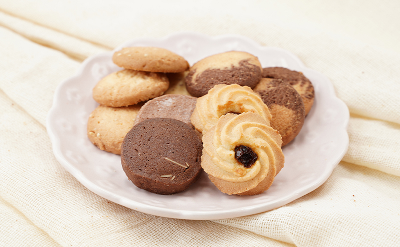 十勝カルメル会シスターが真心こめて作った クッキー 詰め合わせ 4種 (セサミ・マーブル・ラムレーズン・アーモンドココア)　【 ギフト プチギフト お菓子 お礼 お返し 北海道 十勝 幕別 カルメル イエズス キリスト クッキー 】