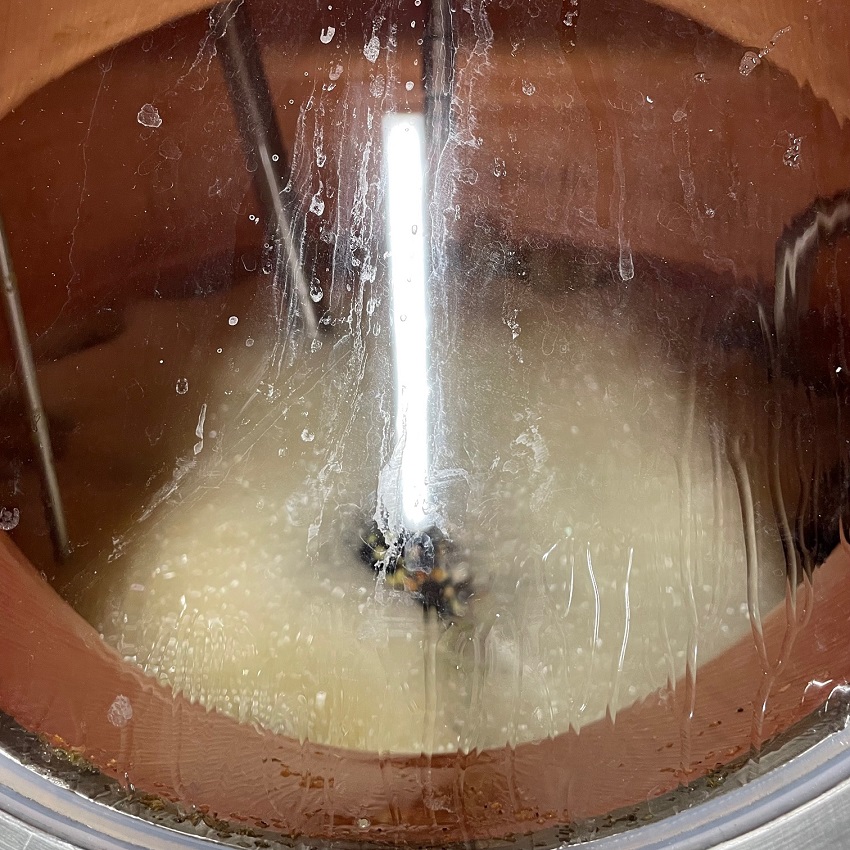 クラフトジン 明時（AKATOKI） TANZANITE（タンザナイト）500ml×1本 【 酒 お酒 ジン 地酒 蒸留酒 スピリッツ アルコール 醸造アルコール 常温 北海道 幕別町 十勝平野蒸溜所 】