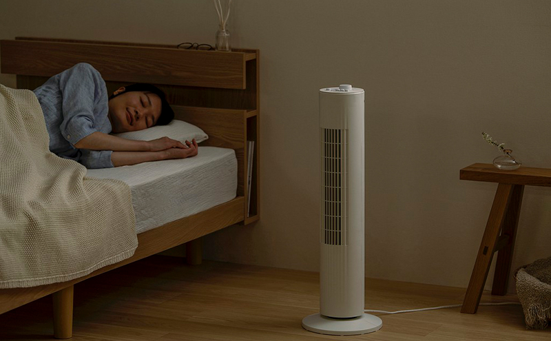 扇風機 タワーファン コンパクト TWF-M74 ホワイト アイリスオーヤマ　スリム扇風機 スリムファン 左右首振り ファン タワー 省スペース 首振り おしゃれ 新生活 1人暮らし 送風 縦型扇風機 タイマー リビング扇風機