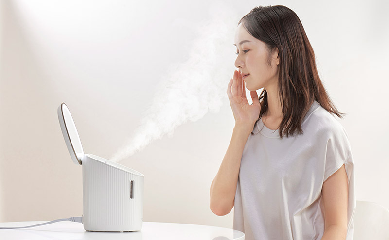 スチーマー フェイススチーマー FST-101-W  ホワイト アイリスオーヤマ 美顔器 スキンケア 温スチーム LED 温冷 保湿 クレンジング 毛穴 乾燥 浸透 うるおい プレゼント ギフト 女性