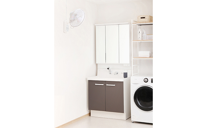 リモコン式壁掛け扇 マイコン式 WFC-306-W アイリスオーヤマ