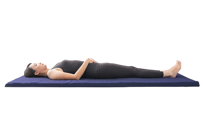 セブンフィットマットレス4cm セミダブル UMPZ74-SD アイリスオーヤマ 寝具 敷布団 敷き布団 快眠 睡眠 寝室 ベット 日用品