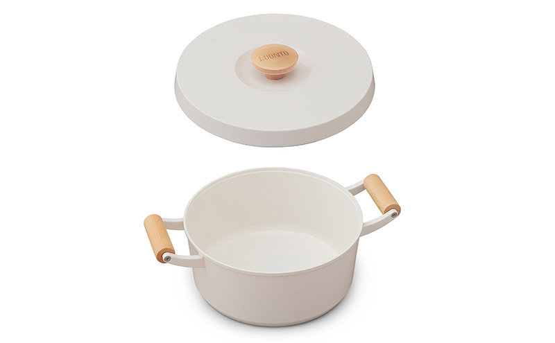 鍋 両手鍋 24cm  LUO-P24 アイリスオーヤマ なべ 無加水鍋 両手無加水鍋 ホワイト ih ふた 蓋付き IH対応 ガス火対応 北欧 おしゃれ かわいい シンプル LUONTO ルオント ギフト