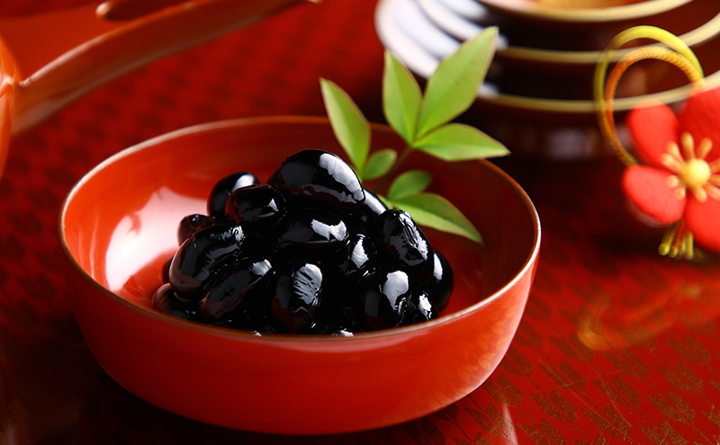 秋田特産 伝統製法 煮豆6缶[黒豆]（330g/5号缶）三輪缶詰【 黒豆 豆 煮豆 缶詰 正月 年末 保存 秋田 羽後 】