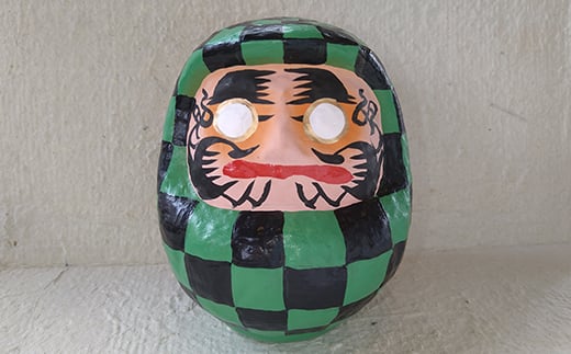 白河だるま ぬ（14cm） 市松模様 和柄 縁起物  伝統技術 工芸品 F21R-094