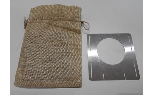 【名入れ可能】紙コップや箸が飛ばされずアウトドアを満喫「3Dカップインコースター」  アウトドアグッズ アウトドア F21R-793