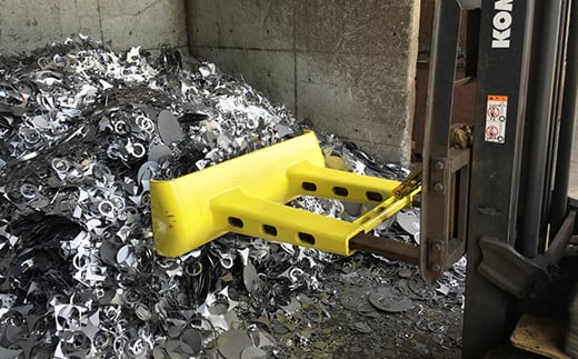 除雪に大活躍！フォークリフトアタッチメント パワーブレード  雑貨 F23R-456