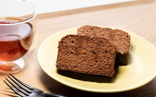 老舗洋菓子店で大人気の大人味わいブランデーケーキ1本（チョコレート）  スイーツ デザート おやつ お菓子 ケーキ 洋菓子 菓子 食品 F24R-109