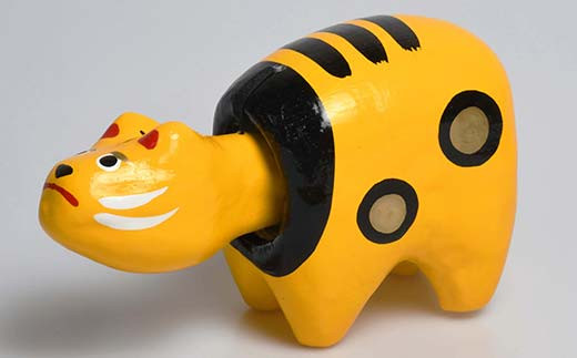 干支べこ（とら）  人形 工芸品 インテリア F23R-806