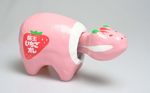 酪王いちごオレ 赤べこ  人形 工芸品 インテリア F23R-842