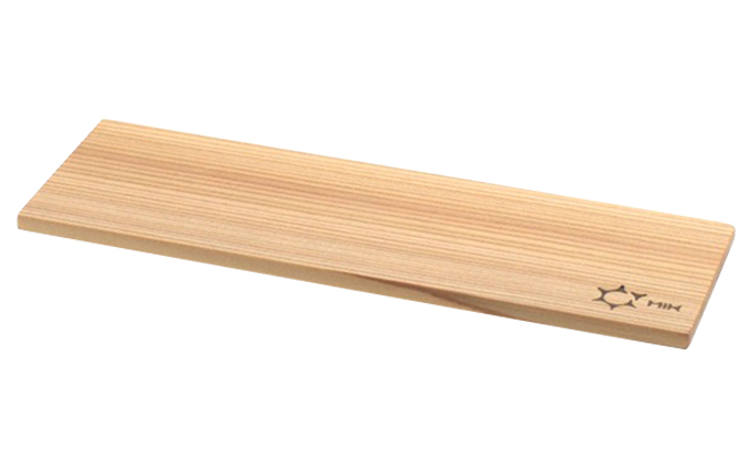 【熟練木工職人手作り・日光杉】Sugi Oshibori plate　4枚セット 工芸品 日光杉 木工 プレート 間伐材