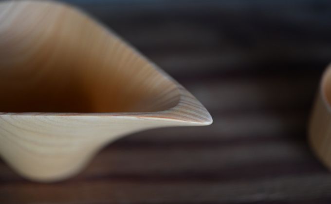 五合枡に入った酒器セット（ヒノキ）