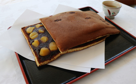 栗いり＆あんこびっしりの特大川幅どら焼き 約1300g×1個