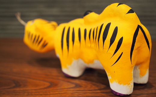 【鴻巣の赤物】干支シリーズ 首振りトラ 黄［寅年］