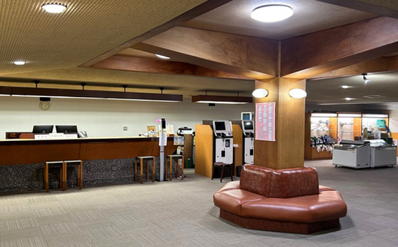 鴻巣カントリークラブ ゴルフ プレー 利用券B ゴルフ場 プレー補助利用券（土日利用可）