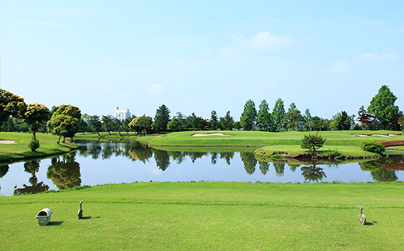 鴻巣カントリークラブ 平日限定 ゴルフプレー券（1名様分）