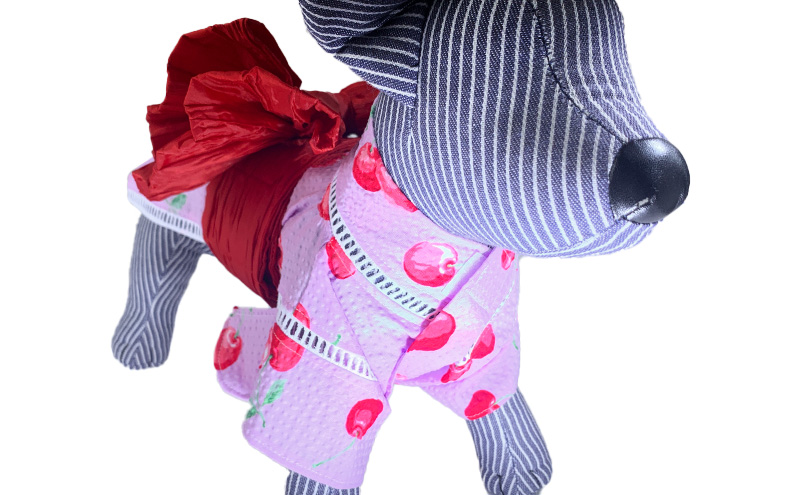 ペット用品 犬用浴衣セット　小型犬（小さめ）女の子用　チェリー柄 犬の服 浴衣 甚平 綿素材 夏用 ペット ドッグウェア 可愛い おしゃれ お散歩 お出かけ インスタ映え【浴衣ML　帯M】
