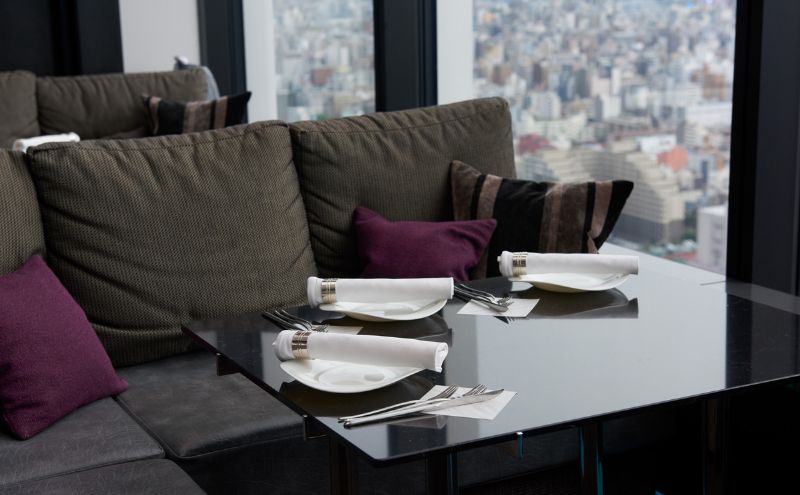 天空LOUNGE TOP of TREE「記念日におすすめ乾杯ドリンク付き 国産牛ステーキコース」 ペア ランチ 食事券