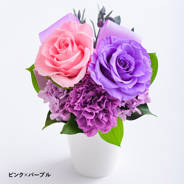 バラとリボンのアレンジメント 花 お花 プリザーブドフラワー ギフト プレゼント お祝い 誕生日 お供え アレンジ インテリア 東京都 墨田区【ミックス】