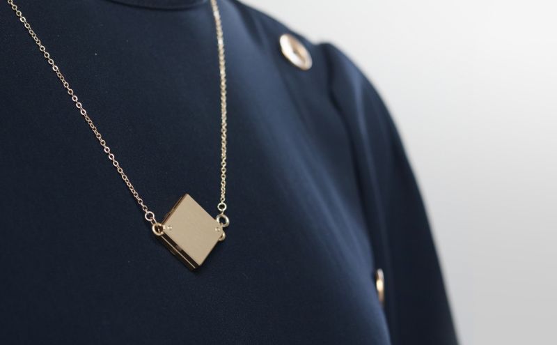 ネックレス モダン×北斎×金型の3wayネックレス【KASANE】 アクセサリー 北斎模様 モダン 装身具 江戸文化 裏勝り アルミ 耐久性 耐食性 耐摩耗性 普段使い 墨田区 東京都 菱×ゴールド