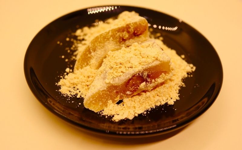 和菓子 九十九餅 10個セット(20枚入り) お菓子 おかし おやつ スイーツ お茶菓子 もち きな粉 お取り寄せ お土産 冷蔵 東京 目白 志むら