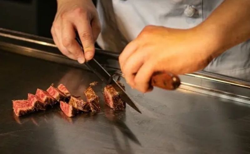 チケット 東京 鉄板焼き あさひ 季節のおまかせコース ディナーペアお食事券 利用券 ディナー コース 高級感 非日常空間 A5黒毛和牛ステーキ 池袋駅 厳選ワイン 旬の魚 野菜 豊島区 東京都