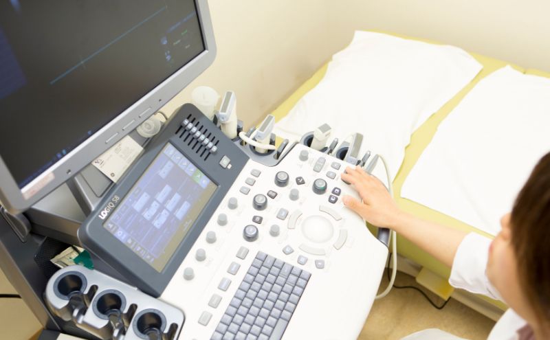 脳ドック+頸動脈エコー 2名様分 ※検査結果説明の無い検査のみのコースです 脳梗塞 くも膜下出血 脳血管疾患 突然 発症 自覚症状 病気 高血圧 肥満 喫煙者 飲酒 40歳以上 脳卒中