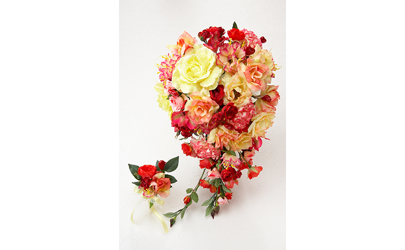 あーとみゆき 枯れないお花（造花・アーティフィシャルフラワー）で世界に一つだけのウェディングブーケを作るワークショップチケット 結婚式 キャスケードブーケ クレセントブーケ オリジナル型ブーケ 花材 資材 レッスン料込