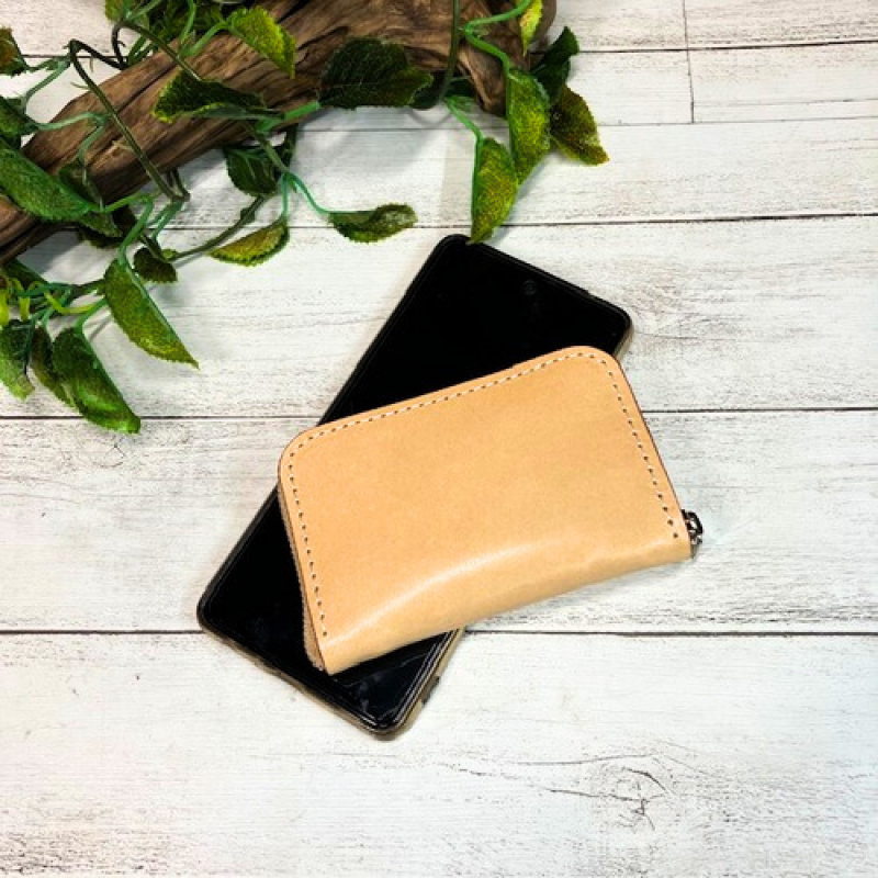 【ヌメ革】フルラウンドファスナーコインケース(ヌメ・クロ) 牛革 ヌメ革 ハンドメイド クロ