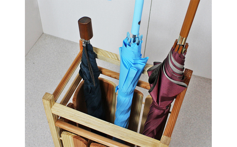 【杉傘立て ナチュラル】 スギ 無垢材仕上げ レトロデザイン