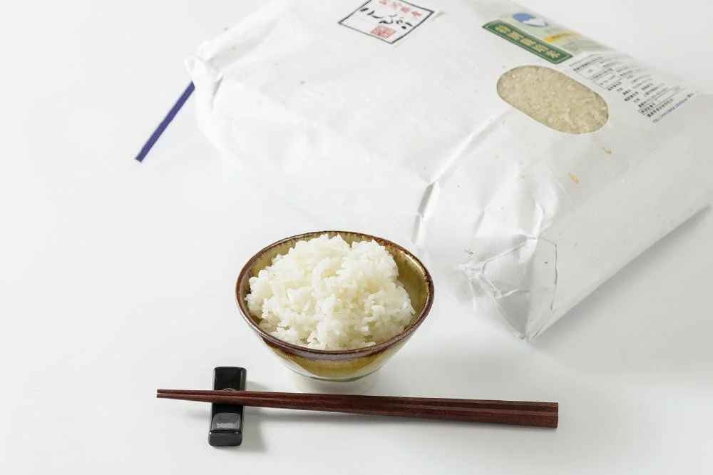 令和7年産/新潟県上越産 人気のお米「新潟県認証特別栽培米コシヒカリ」精米5kg