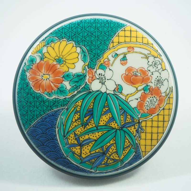 九谷焼ワイヤレス充電器 丸形 麗和 はなまる 九谷焼 ワイヤレスチャージャー スマホ充電器 ワイヤレス充電器 充電器 インテリア 伝統工芸 工芸品 国産 日本製 復興 震災 コロナ 能登半島地震復興支援 北陸新幹線 F6P-2011