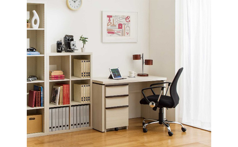 木質感を活かしたスタイリッシュデスク深型(ナチュラル)