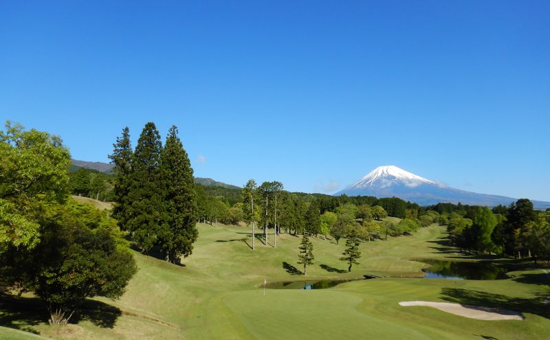 ゴルフ場 静岡 裾野カンツリー倶楽部 15,000円分 利用券 ゴルフ ゴルフ券 ゴルフ場利用券 ゴルフチケット チケット 券 ギフト券 施設利用券 体験チケット ギフト プレゼント 贈答 贈答品 贈り物 静岡県 裾野 裾野市