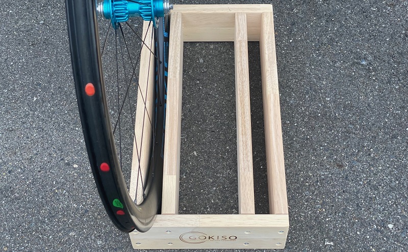 【GOKISO】木製ホイールスタンド