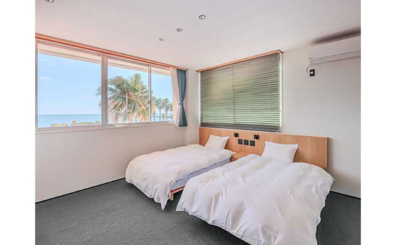 LIFE＆HOTEL UMIMORI　1泊　宿泊ペアチケット（朝食つき）