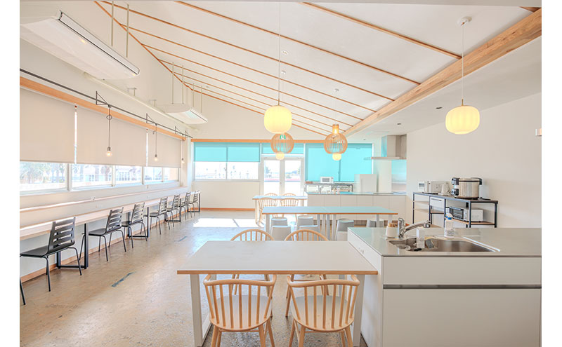 LIFE＆HOTEL UMIMORI　1泊　宿泊ペアチケット（朝食つき）