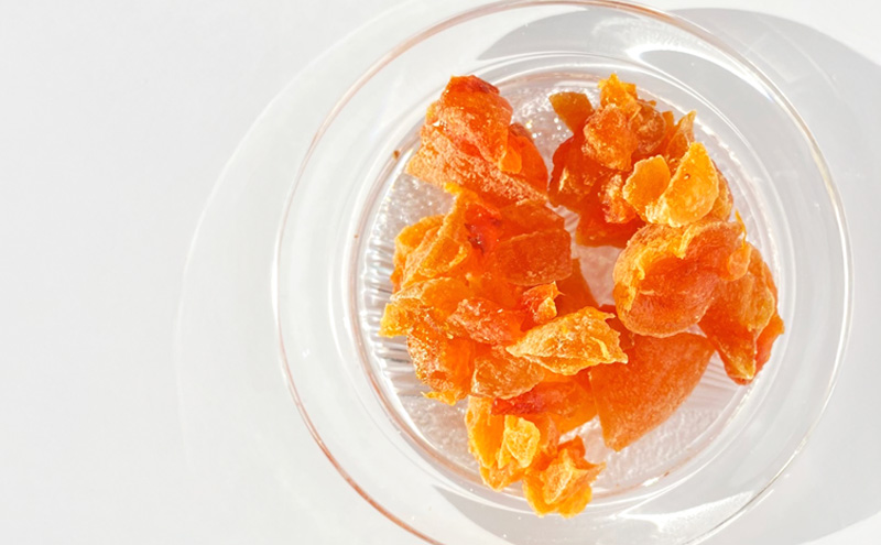 伊吹名産平核無柿の柿ドライ