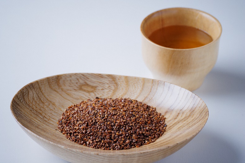 そば煎茶 自家栽培の香ばしいそば煎茶 150g ×4 煎茶 お茶 茶 そば茶 茶葉 ソバ茶 蕎麦茶 飲み物 飲料 ドリンク 日本茶 自家栽培 かやぶきの里 京都