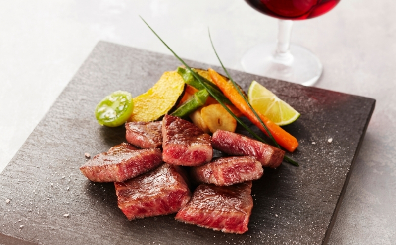 黒毛和牛 ステーキ 食べ比べセット 360g ランプ イチボ ロース 各120g セット 詰め合わせ 和牛 ブランド牛 国産牛肉 国産牛 牛 牛肉 お肉 肉 ステーキ肉 ステーキセット 牛ステーキ 牛ステーキ肉 食べ比べ アウトドア キャンプ 京都 京都府 南丹市