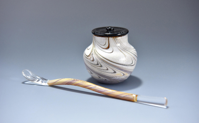 高級ガラス工芸品　棗と茶杓セット〈高級 ガラス 棗 茶杓 セット 茶道 茶道具 工芸品 雑貨〉