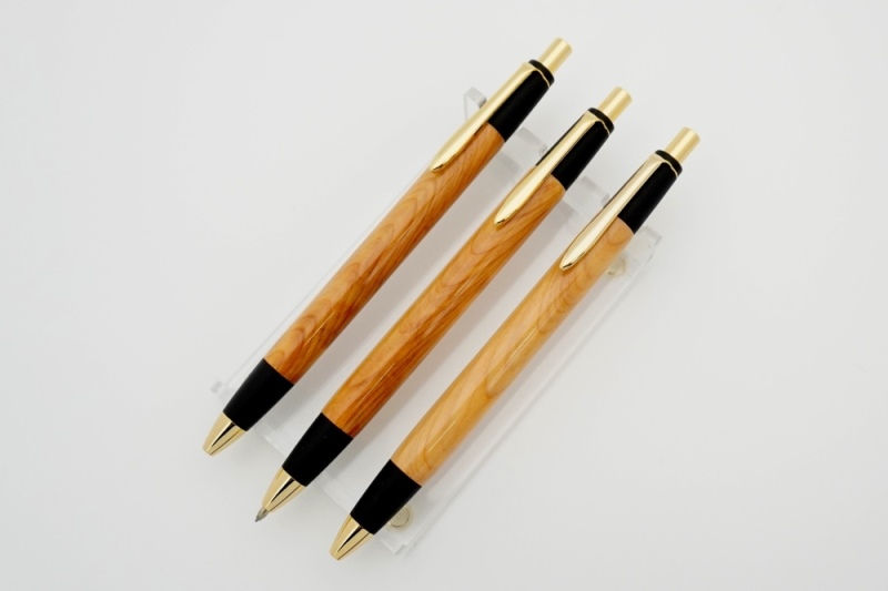 屋久島産【天然ヒノキ】シャープペンシル?ストレートタイプ(0.5mm)1本 〈 ペン 文具 文房具 シャーペン ギフト 贈答 プレゼント 工芸品〉