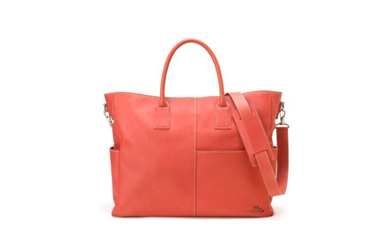 A4サイズでビジネスに使える本革トートバッグ　全5色（バーミリオン）