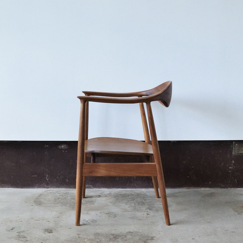 アームチェア  ウォールナット　プライウッド/ウォールナット材 | インテリア 家具