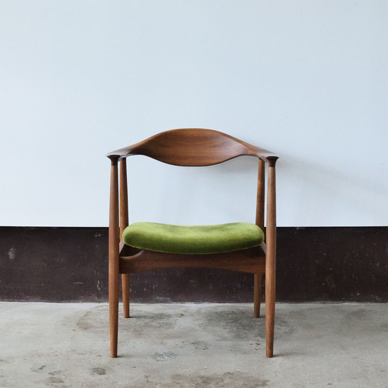 アームチェア  ウォールナット　モケットグリーン | インテリア 家具
