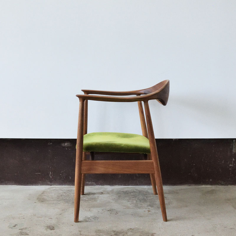 アームチェア  ウォールナット　モケットグリーン | インテリア 家具