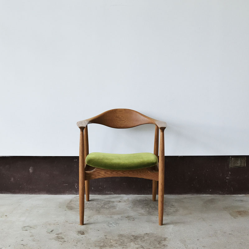 アームチェア  オーク　モケットグリーン | インテリア 家具