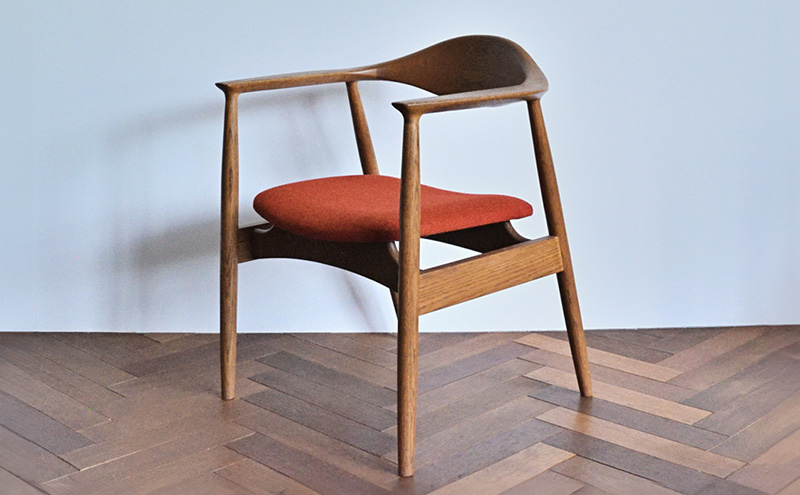 アームチェア オーク　オレンジ　インテリア 椅子 イス 木製 デザイン オリジナル 兵庫県 小野市